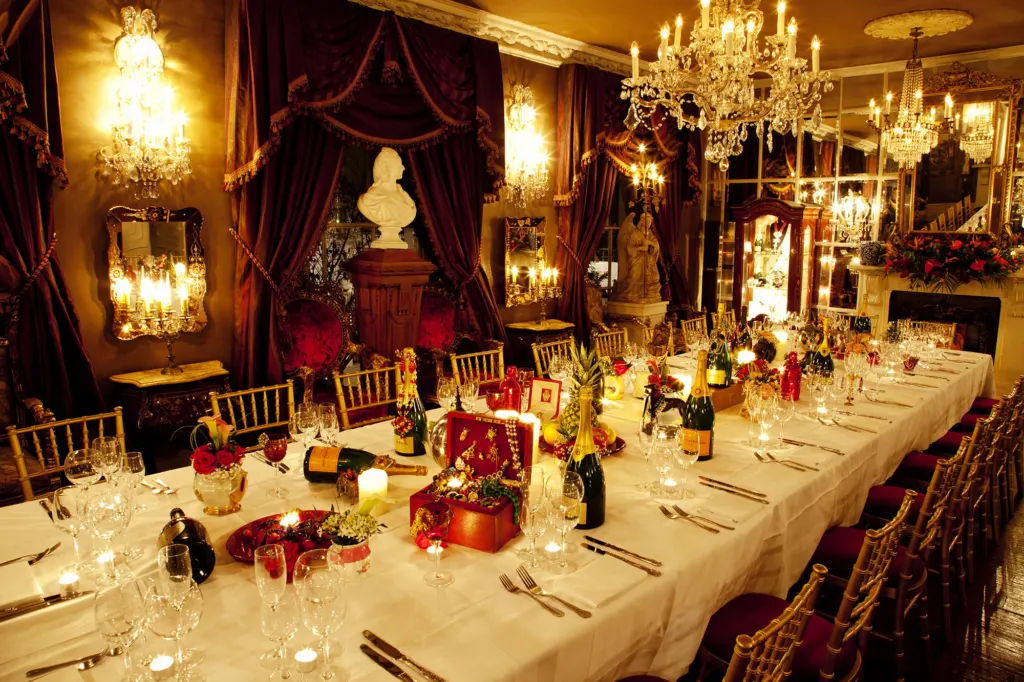 Beach Blanket Babylon — commercial and interiors photograph in London, UK, frame 35 of 44.